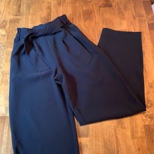 Sz 2 Lululemon wide leg dress pants